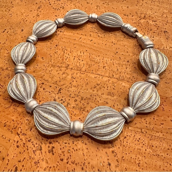 Vintage 1990's Chunky Silver Modern Statement Collar Necklace - Picture 14 of 14